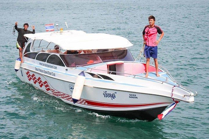 Koh Phi PhiからKoh NgaiへSatun Pakbaraスピードボート