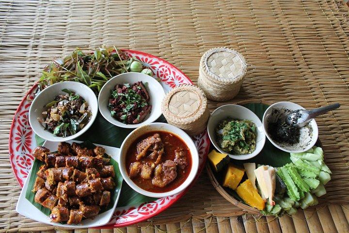 チェンマイ ランナー 地元の人々とタイ北部料理体験
