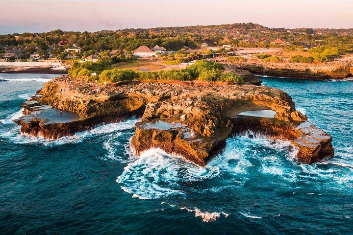 East Nusa Penida Small Group Tour: Atuh Beach & Diamond Beach – Full Day