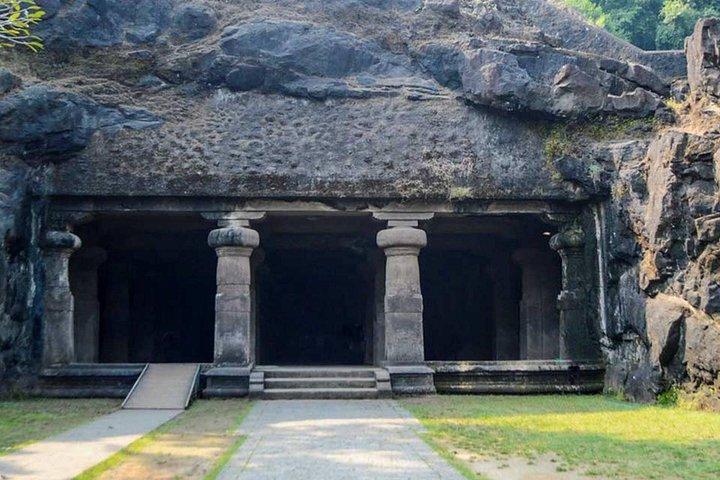 プライベートツアー:Elephanta CavesやKanheri Cavesを含むカスタマイズ可能なムンバイ観光