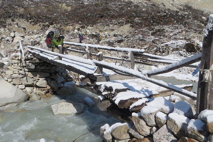 Manaslu Circuit Trek - 13 Days Nepal