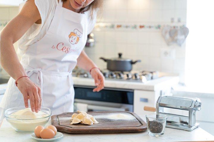 Privé Pasta & Tiramisu Class in een Cesarina's huis met proeverij in Brindisi