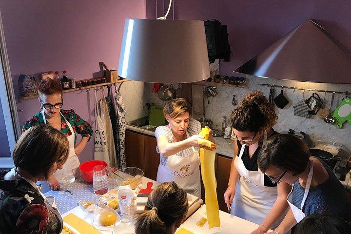 チェコリーナの家でのプライベートパスタとティラミスクラス、ヴィコエケネセでのテイスティング