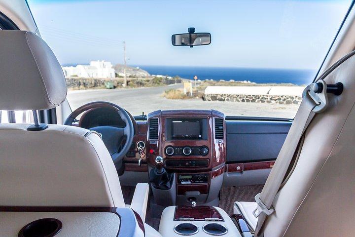 Excursão terrestre: excursão personalizável em Santorini