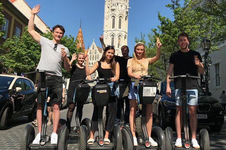 Visite Guidée En Segway À Budapest, Château Historique De Buda