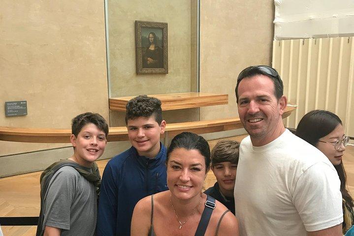 Kid Friendly Private Paris Louvre Tour with Tickets