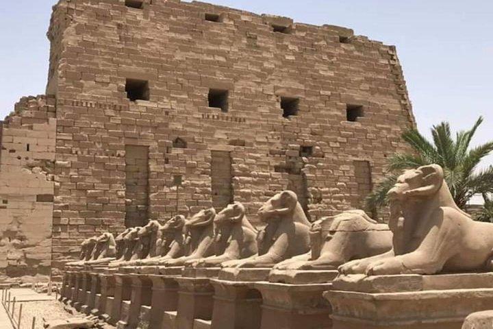 Luxor og Karnak templet fra Luxor