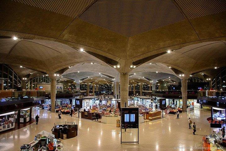 クイーンアリア空港からアンマンホテルへの送迎、またはその逆