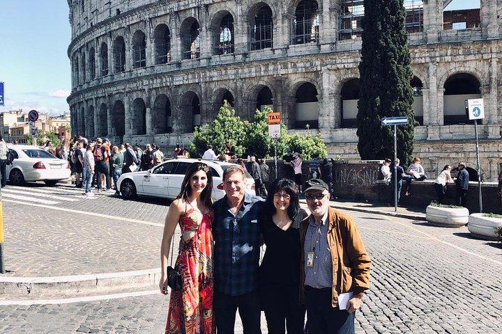 Rome Luxury Fullday con conductor profesional de habla inglesa