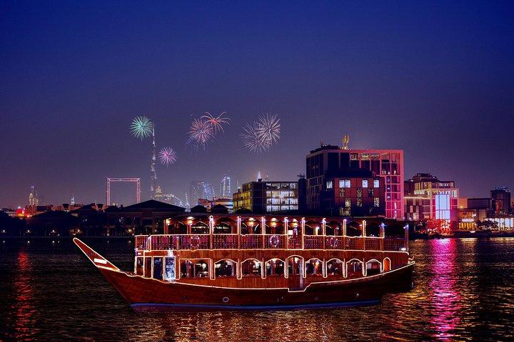 Oudejaarsavond Creek Dhow Diner Cruise