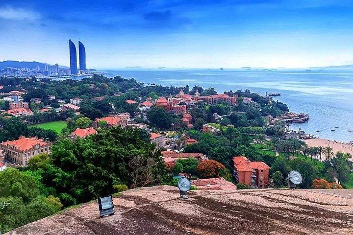Xiamen Private Highlight Tour-Gulangyu Island, Shuzhuang Garden and Piano Museum