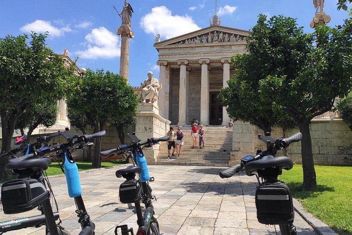 Discover the City e-bike tours