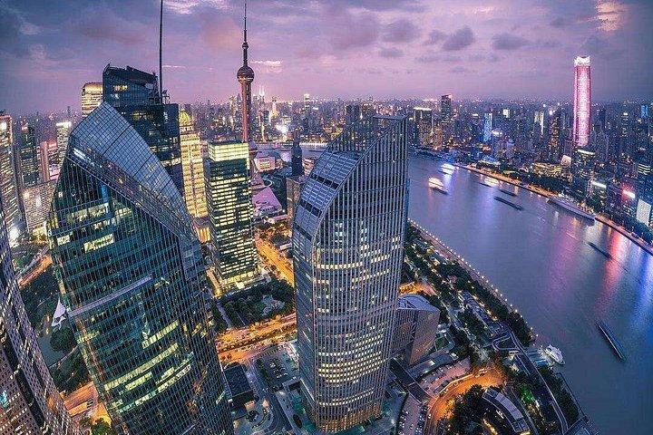 2D Metropolis Shanghai Discovery from Beijing by Fast Train
