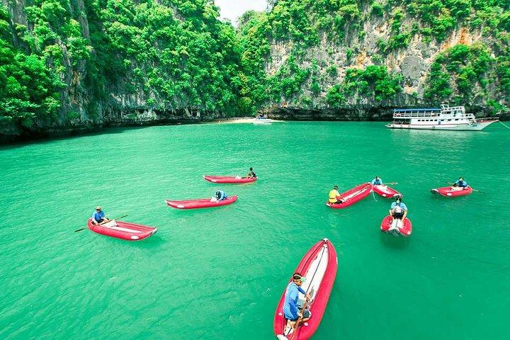 Phang Nga Bay (James Bond Island) & Monkey Cave · per Longtail Boat