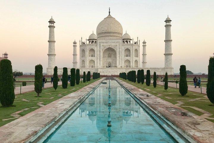 Private Custom Tour: Agra Sightseeing with Guide