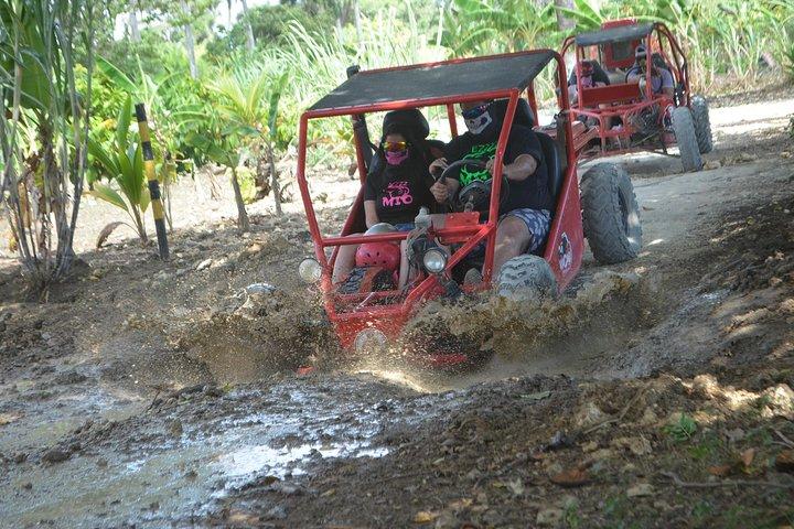 Punta Cana ATV Buggys-Abenteuer von Santo Domingo Tour