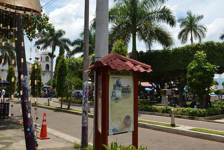 ルタ・デ・ラス・フローレス、4つの植民地の町とコーヒー農園を訪問
