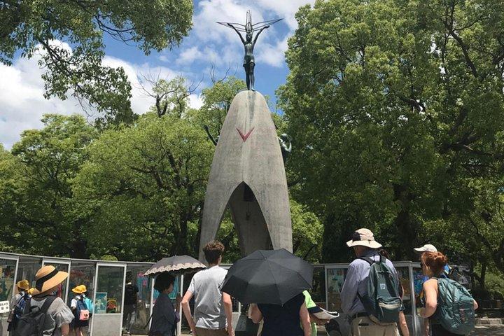 世界遺産で広島平和（平和）ウォーキングツアー