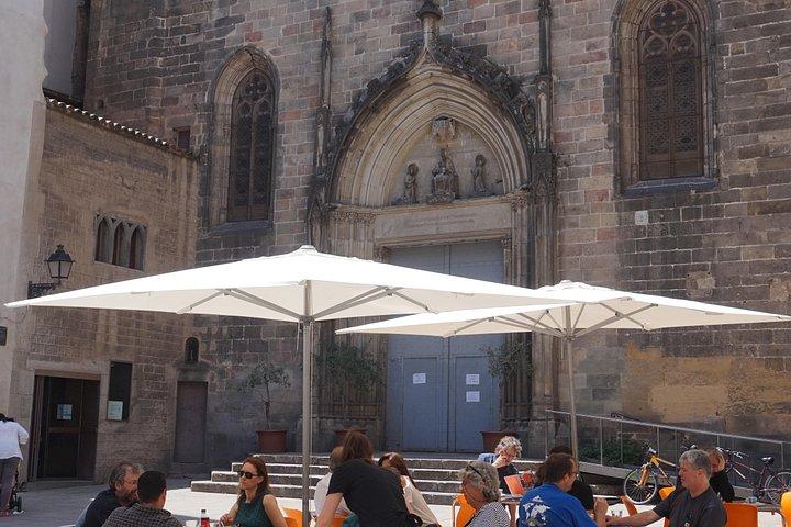 Gothic Quarter & Beyond: Leisurely Local Discoveries