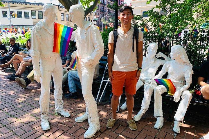 プライド ツアーズ NYC の LGBTQ ヒストリカル ウォーキング ツアー