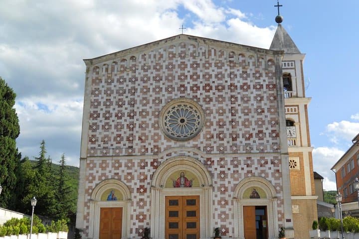 The Eucharistic Miracle & the Holy Face Private Tour from Rome