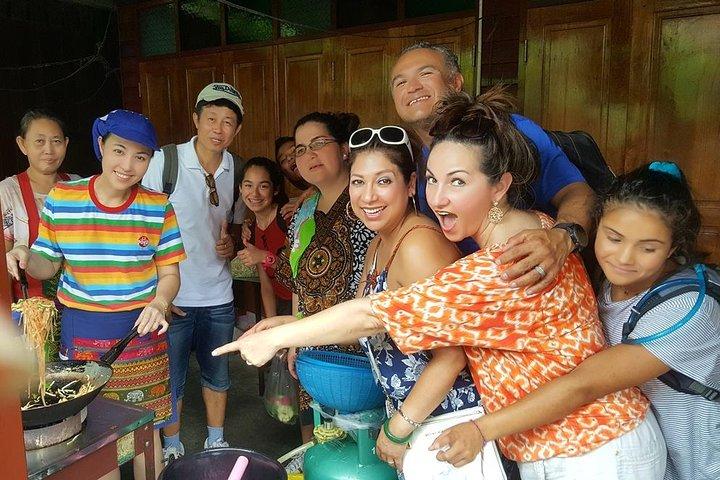 Excursão a pé Wat Paknam