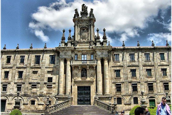 Visite privée de Saint-Jacques-de-Compostelle au départ de Vigo avec prise en charge à l'hôtel ou au port