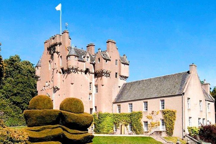 Tour di un giorno del gruppo privato Aberdeen & Shire Castle & Distillery