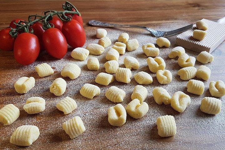 ミラノ イタリア人シェフによるパスタ作りの芸術