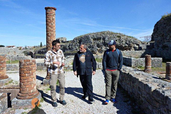 コニンブリガのローマ時代の遺跡とシコの洞窟の発見