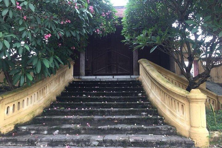 古代の村とE自転車によるCo Loaツアーの伝説