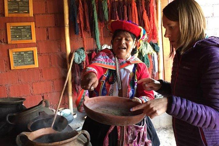Sacred Valley Textile Workshop – farvning og vævning i Cusco