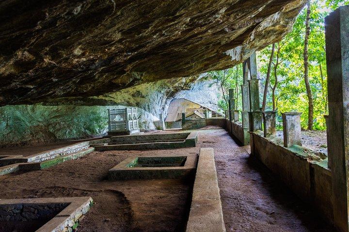 Udforsk Belilena Cave fra Colombo