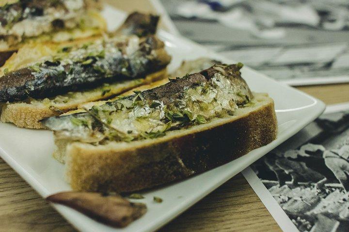 Porto Essen und lokale Getränke Abendtour mit Food Lover Tour
