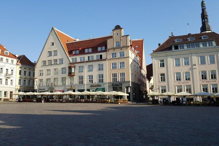 2-hour Tallinn Old Town walking tour