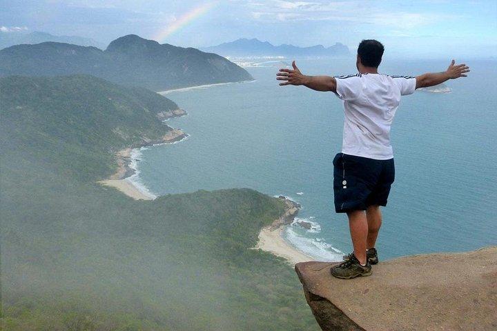 Pedra do Telégrafo Hiking & Relax in a Wild Beach