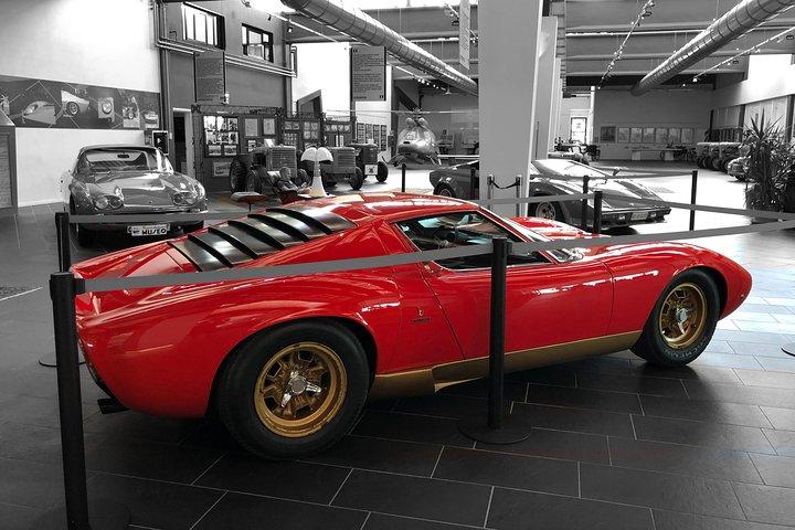 Een dag klassieke motoren - Ferrari-, Maserati- en Lamborghini-musea - privétour