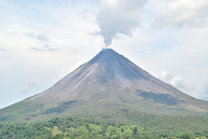 Vulcano Arenal, Cascata La Fortuna e pranzo