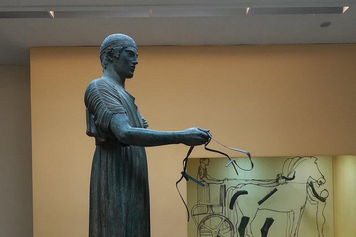 Thermopylae and Delphi Full Day Private Tour