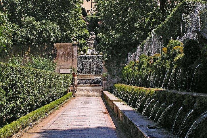Tivoli Luxury Day Trip  - プライベートドライバー付き