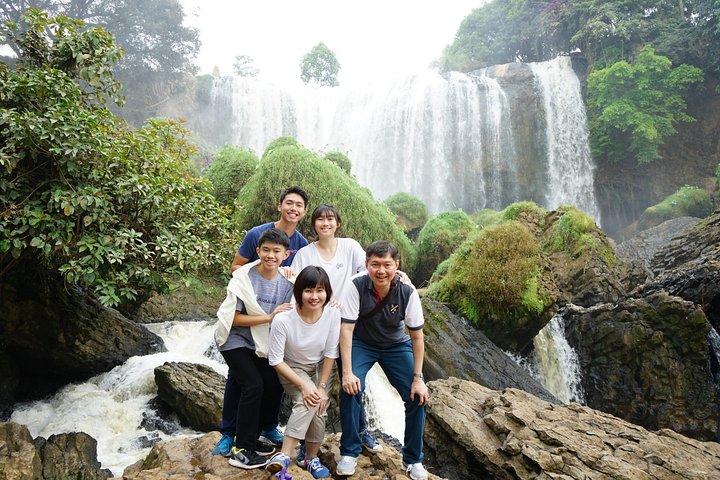 Tour privato della campagna di Dalat e cascate