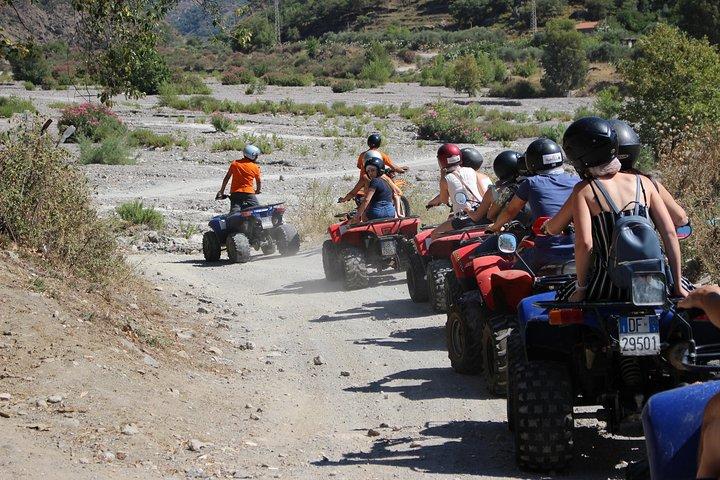 Excursion hors route de l'Etna avec Quad Bike