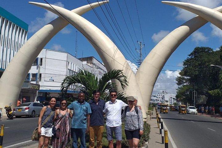 Moi Internationaler Flughafen nach Diani Beach Taxi Services