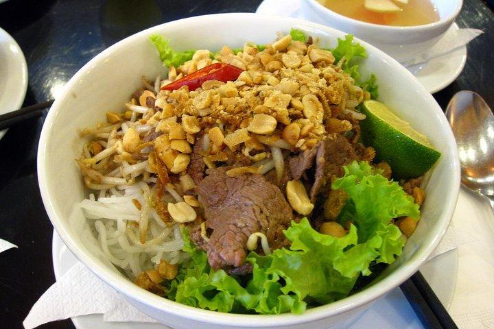 ハノイスペシャルキュイジーヌプライベートツアー（あなたの期待を超えて！-一流の料理）
