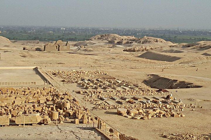 フルガダからのルクソールと王家の谷へのプリアブテ日帰り旅行