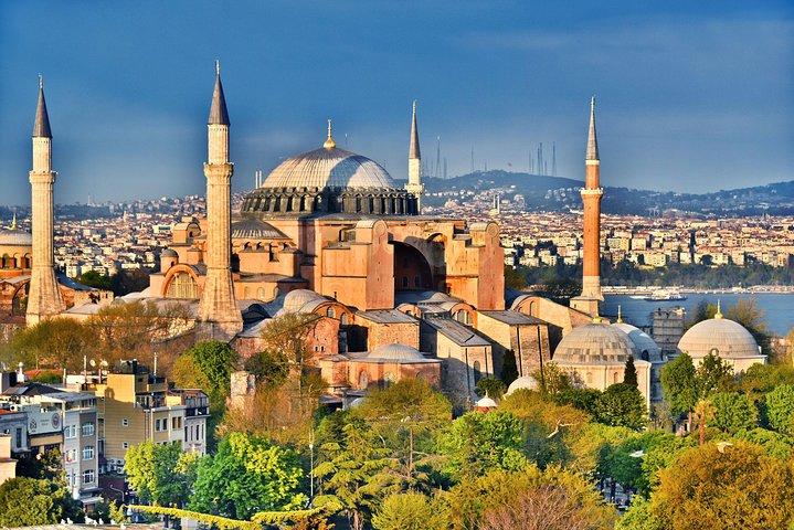 Tour en grupo pequeño por Estambul : Santa Sofía, Mezquita Azul y Bazar