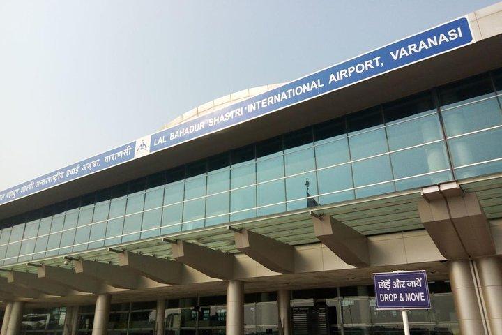 Transfert privé de l'aéroport de Varanasi à l'hôtel