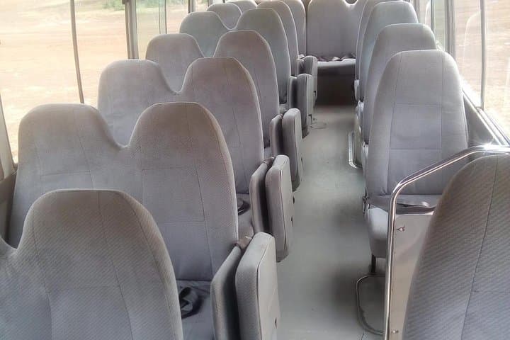 Airport/hotel/transfers In Van/bus/sedan Car Within Nairobi