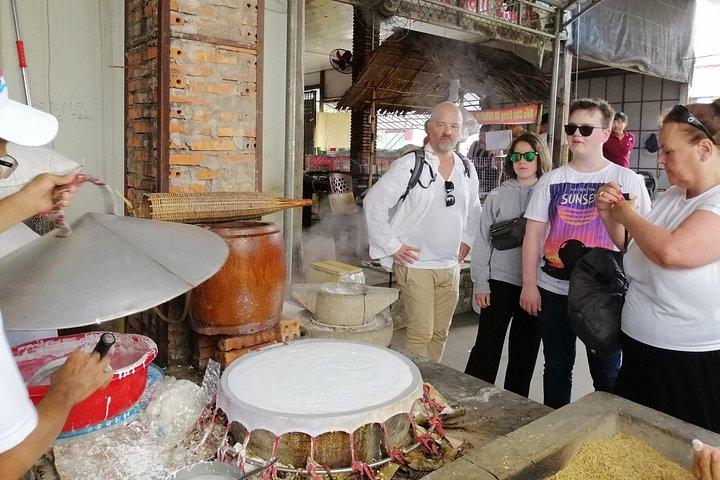 カイラン水上マーケット＆メコン川ボート1日