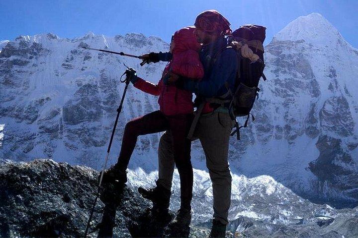 Kanchenjunga South Base Camp Trek - 13 Days